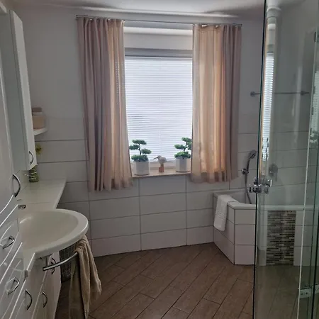 Hofmann Apartment *
